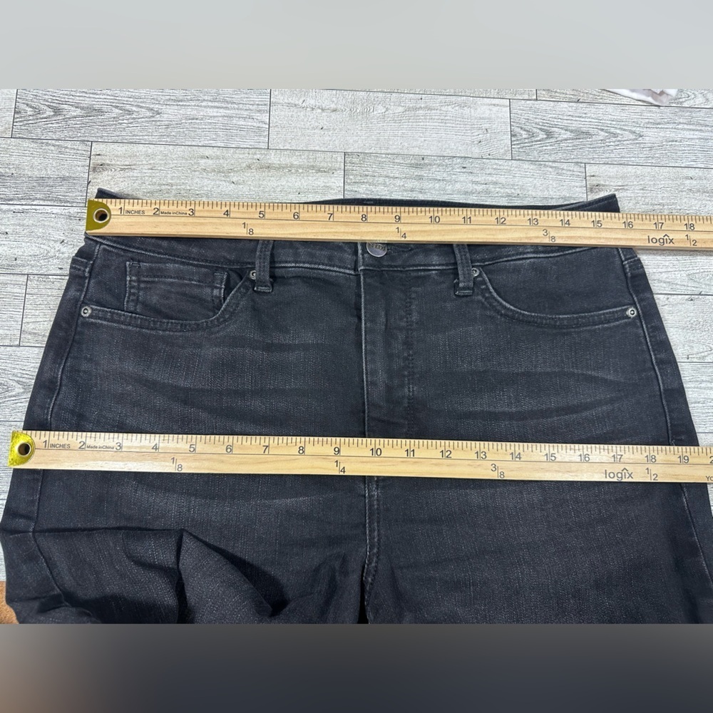 NYDJ Relaxed Straight Leg Black Jeans Womens Size 10 Denim Stretch - Picture 9 of 11